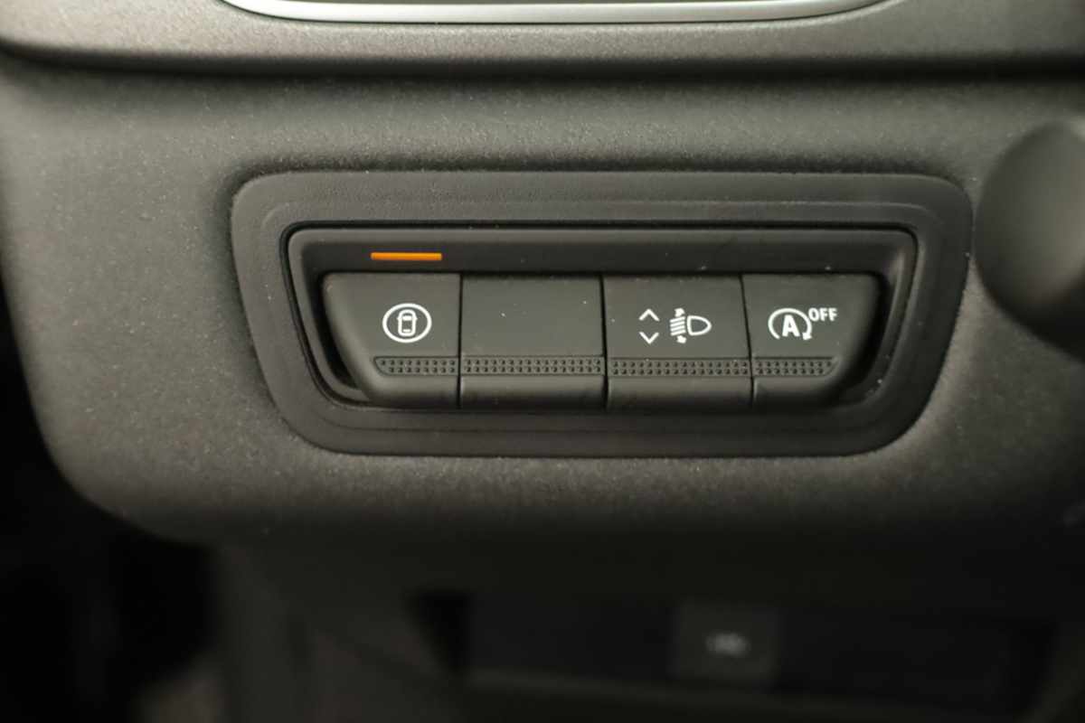 renault-captur-2024-gasolina-999cc