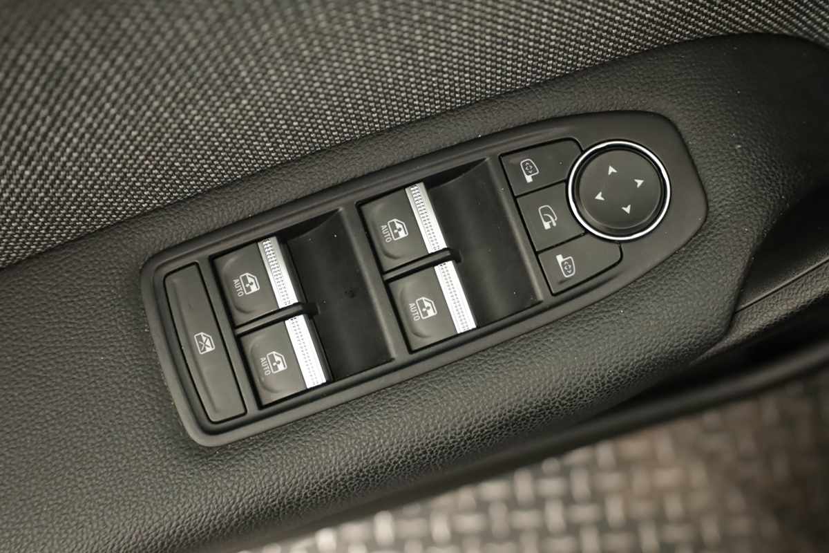 renault-captur-2024-gasolina-999cc