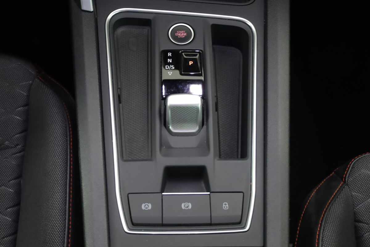 seat-leon-st-2025-hibrido-a-gasolina-1498cc