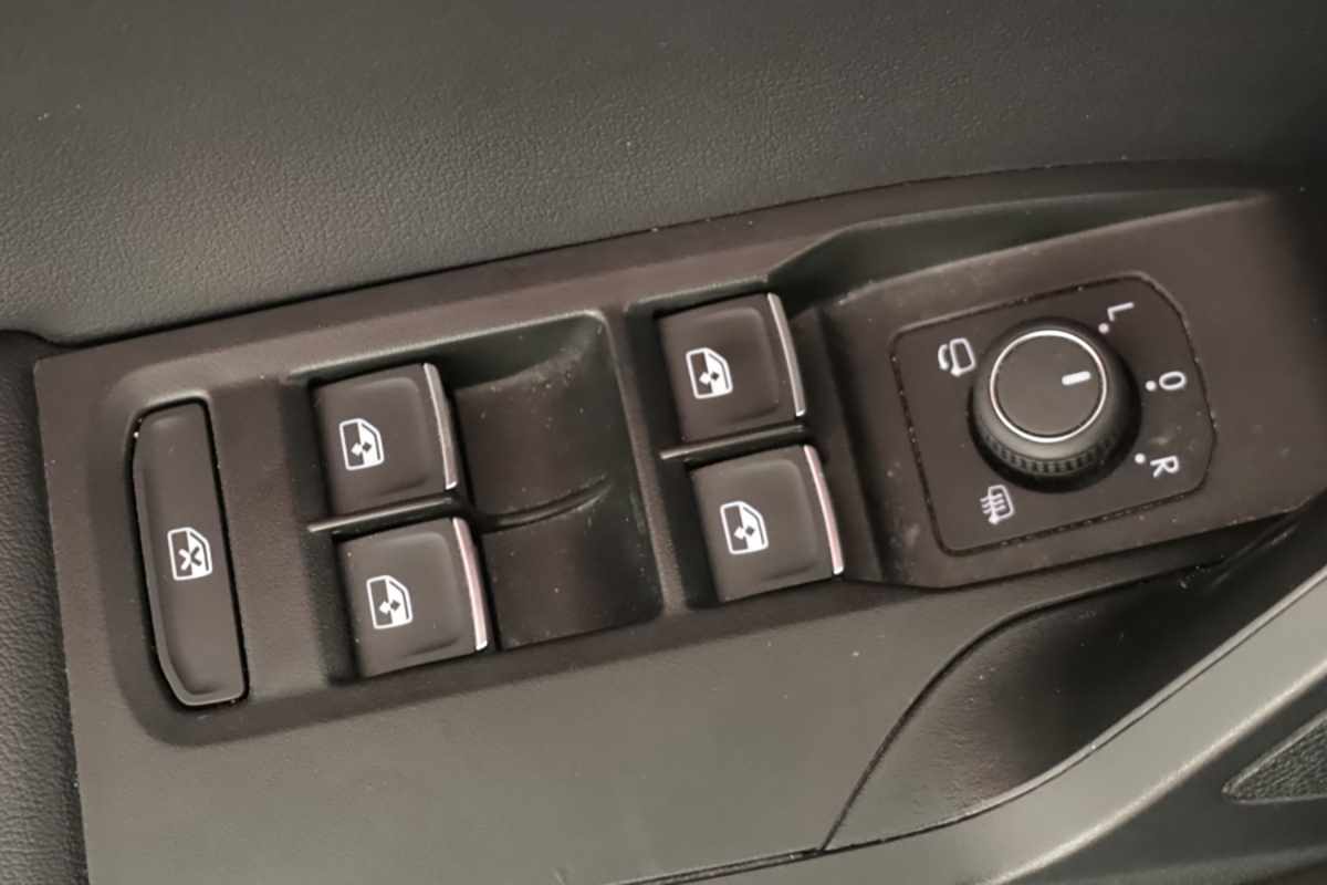 seat-leon-st-2025-hibrido-a-gasolina-1498cc