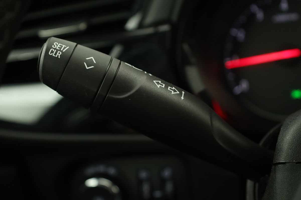 opel-corsa-2025-gasolina-1199cc
