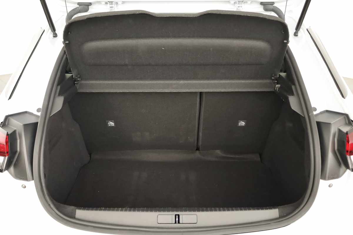 opel-corsa-2025-gasolina-1199cc