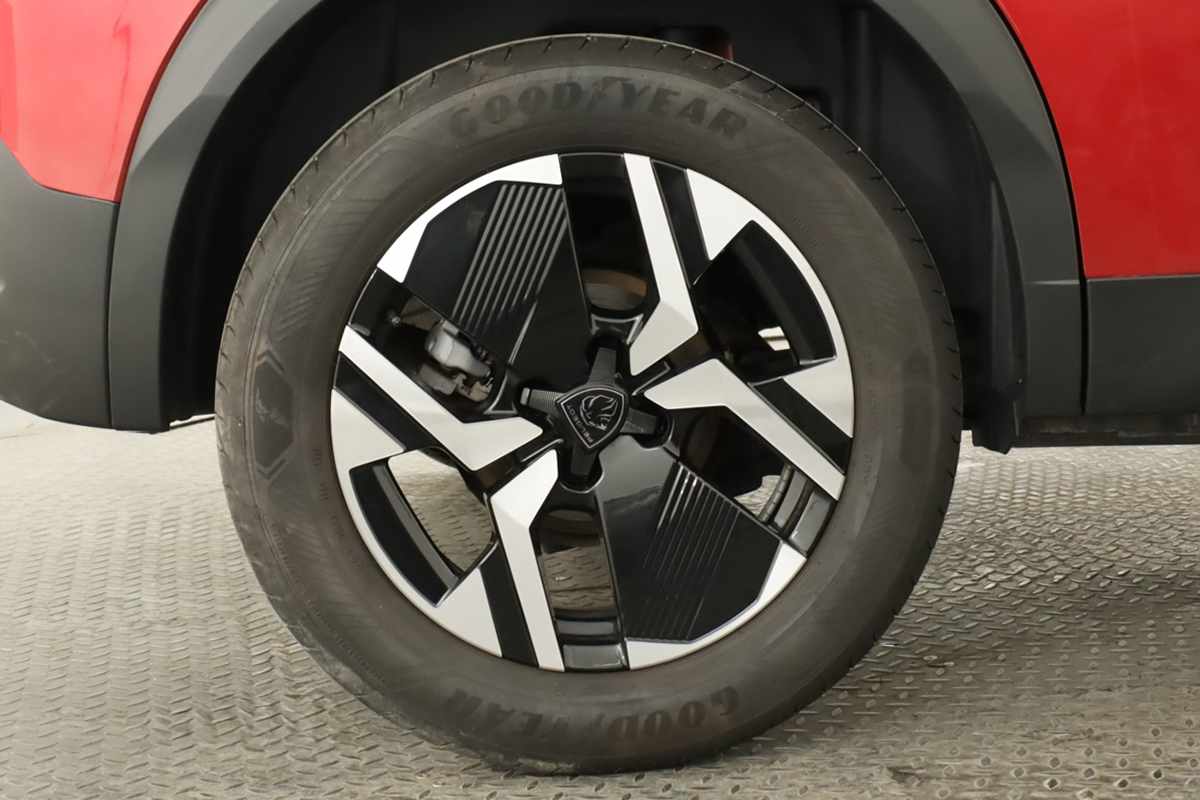 peugeot-2008-2024-gasolina-1199cc