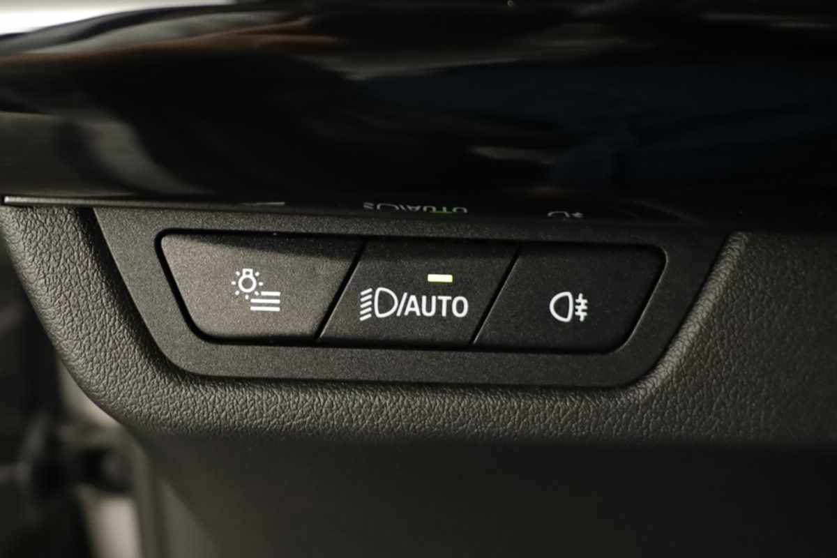 bmw-x1-2025-hibrido-a-gasolina-1499cc