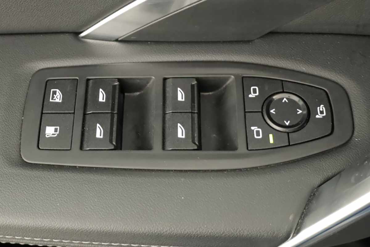 bmw-x1-2025-hibrido-a-gasolina-1499cc