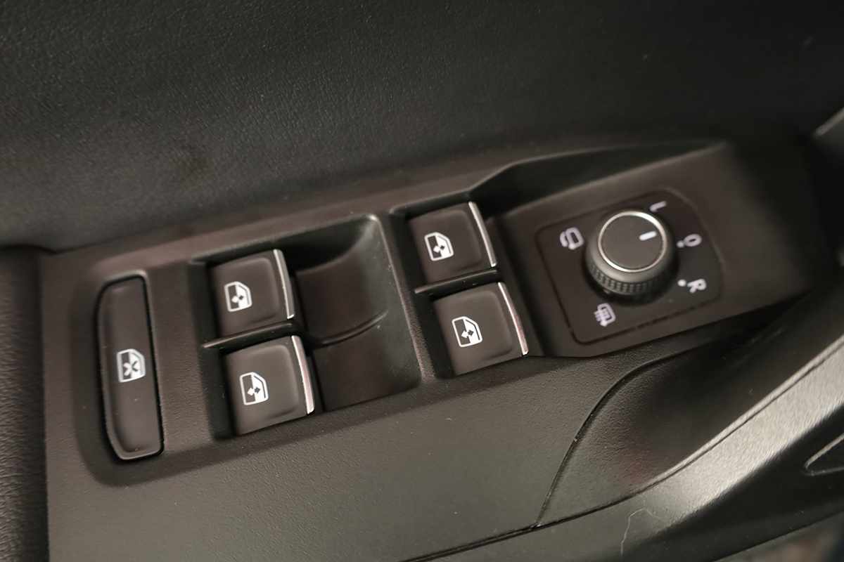 seat-leon-st-2025-hibrido-a-gasolina-1498cc