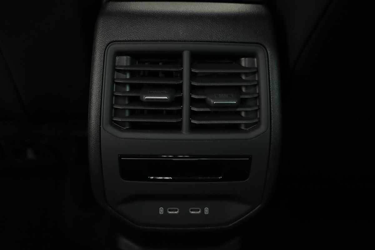 seat-leon-st-2025-hibrido-a-gasolina-1498cc