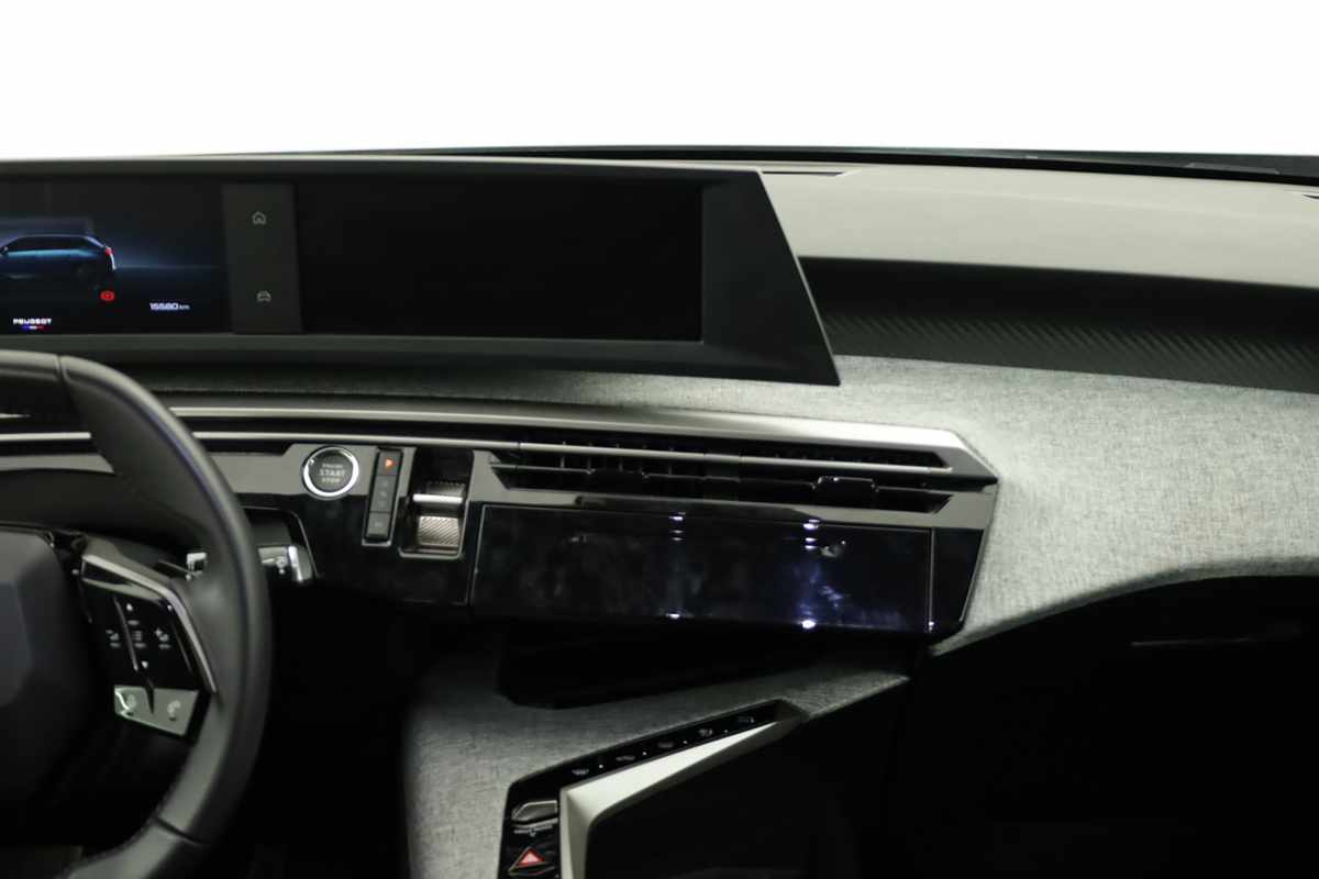 peugeot-5008-2025-gasolina-1199cc
