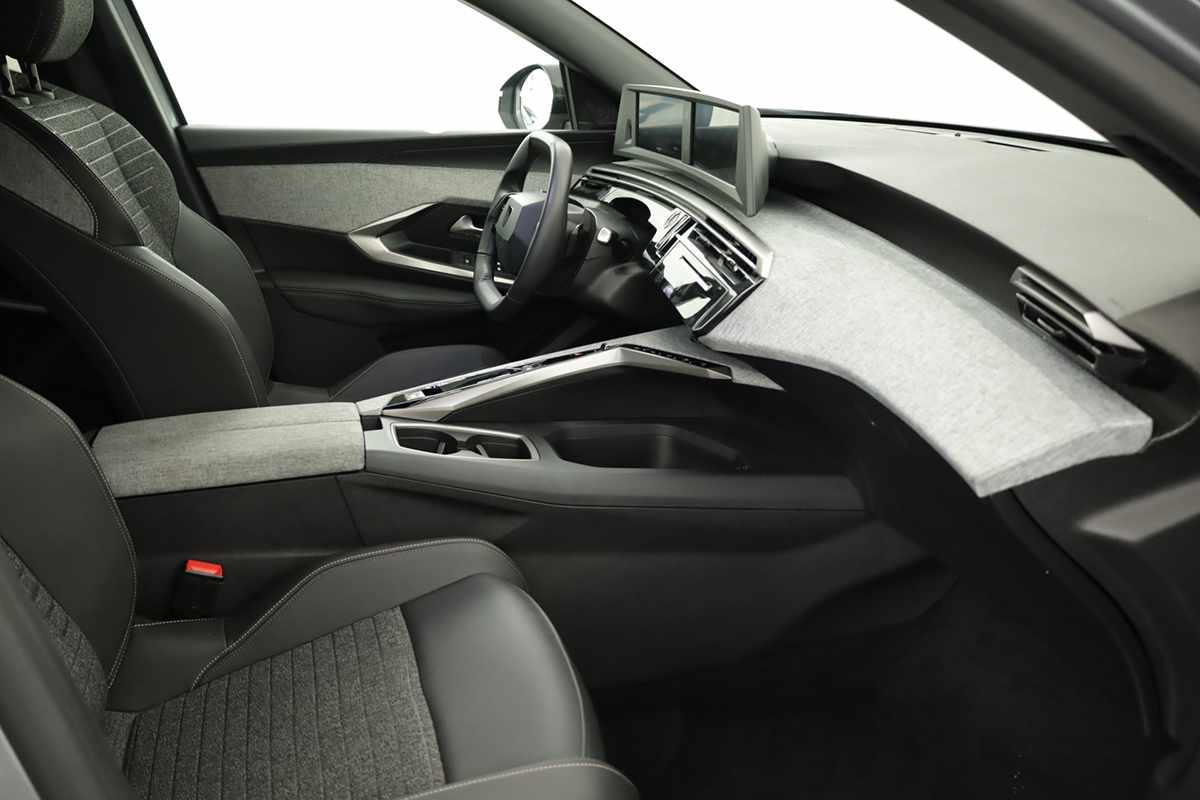 peugeot-5008-2025-gasolina-1199cc