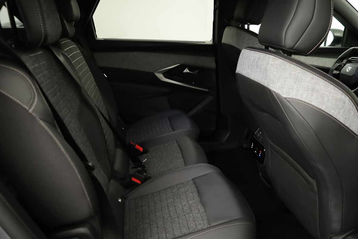 peugeot-5008-2025-gasolina-1199cc