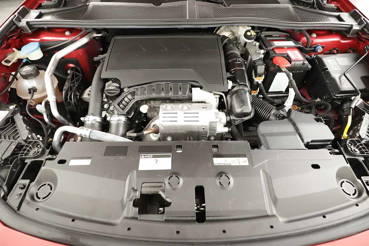 peugeot-308-2023-gasolina-1199cc