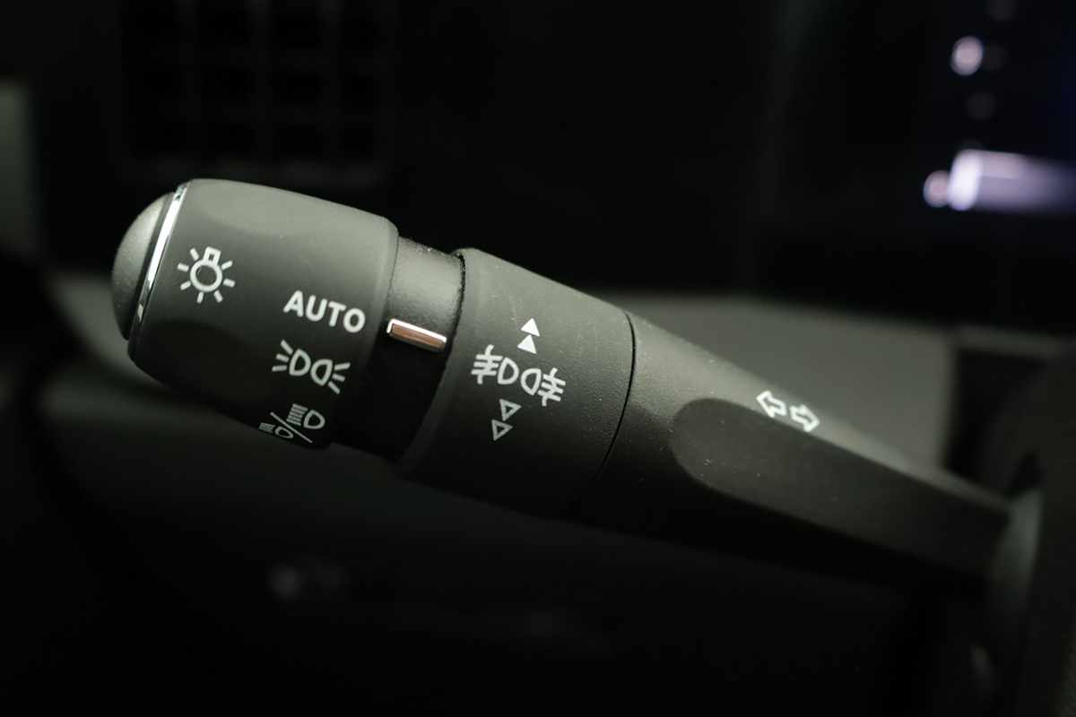 opel-astra-2024-diesel-1499cc