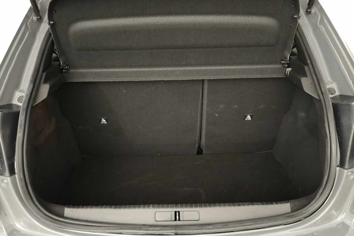peugeot-208-2025-gasolina-1199cc