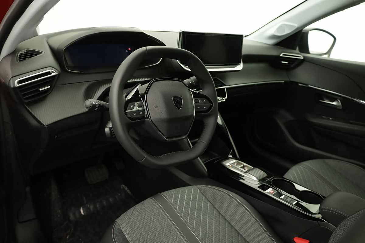 peugeot-208-2026-gasolina-1199cc