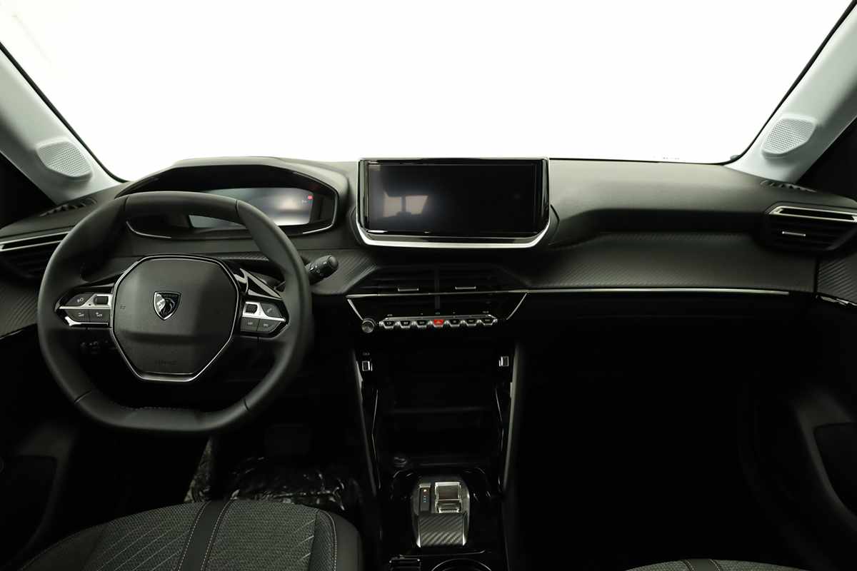 peugeot-208-2026-gasolina-1199cc