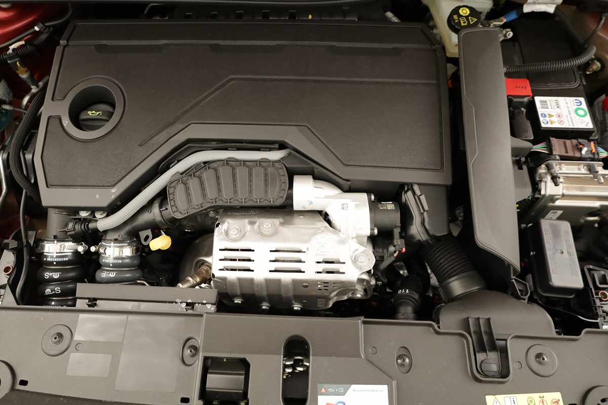 peugeot-208-2026-gasolina-1199cc