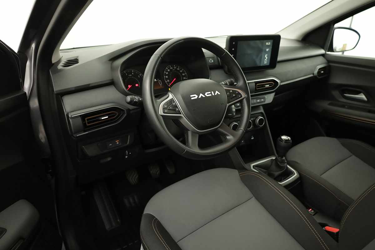dacia-sandero-2025-gpl-999cc