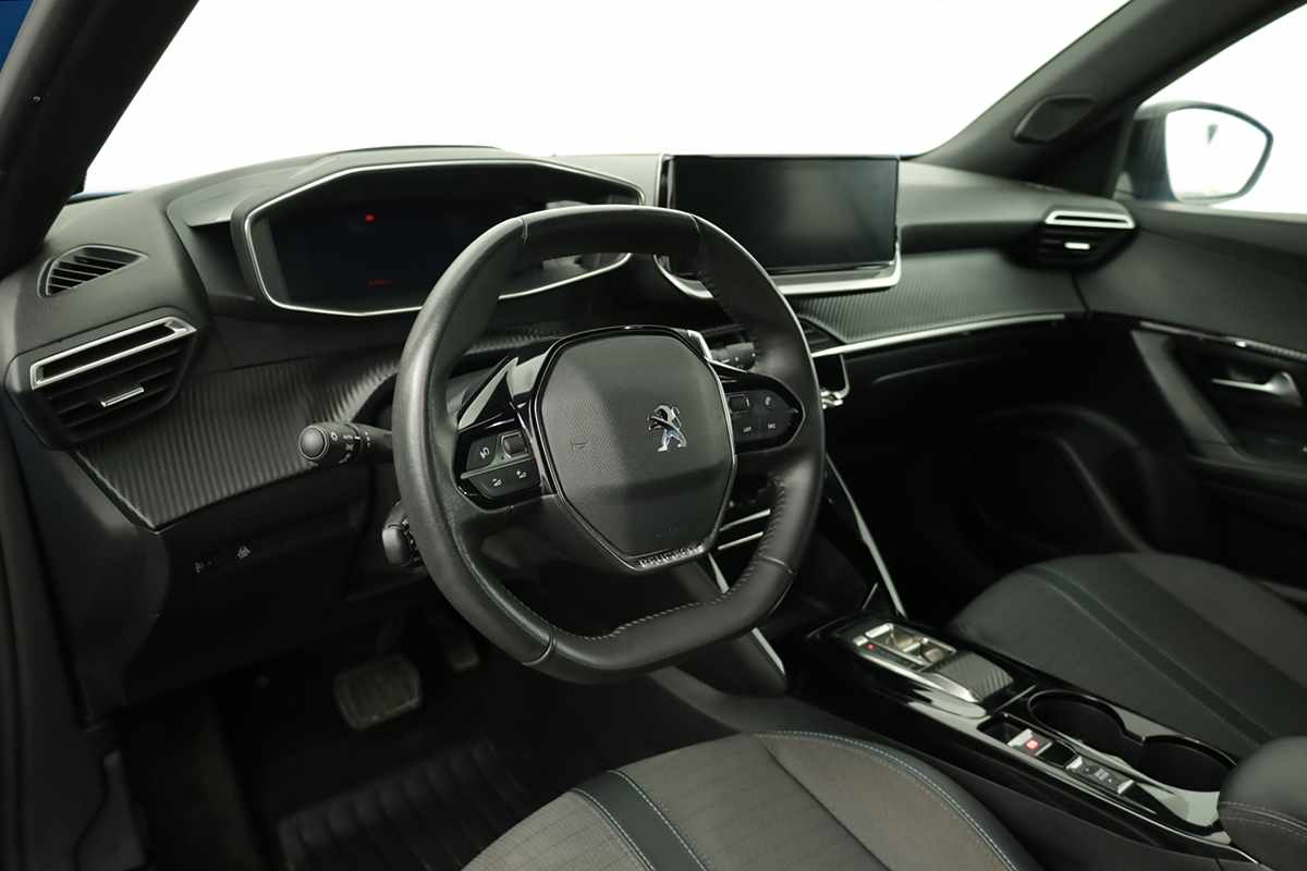 peugeot-2008-2023-gasolina-1199cc