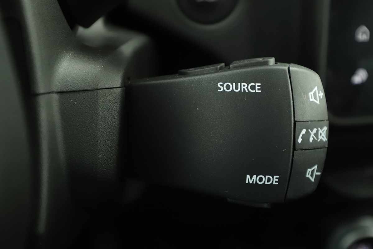 dacia-duster-2023-gasolina-1332cc