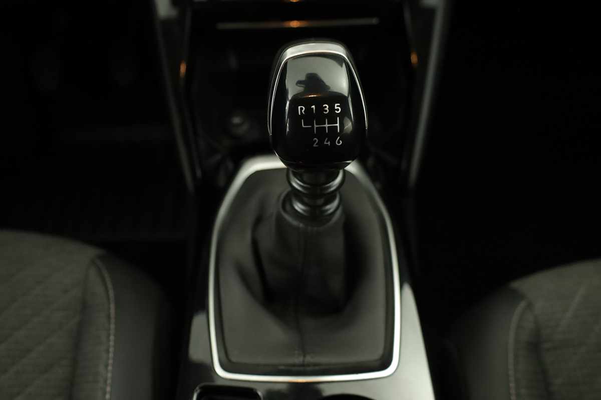 peugeot-208-2025-gasolina-1199cc