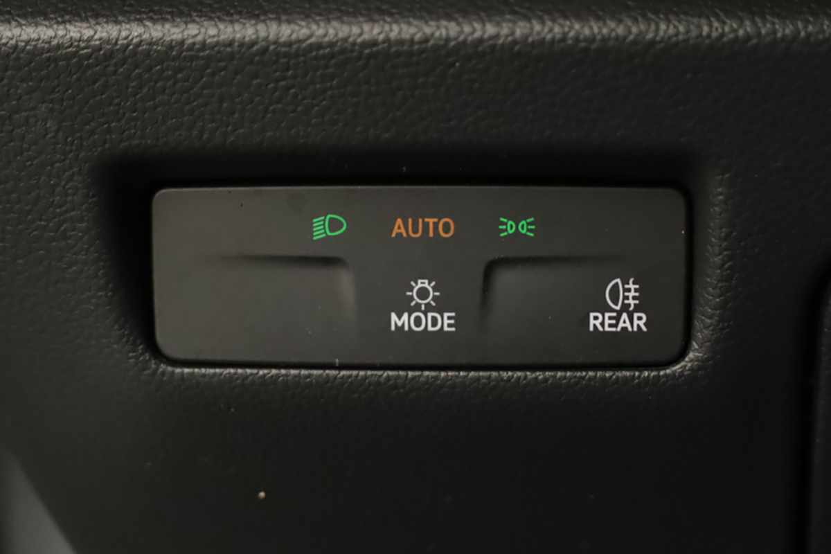 volkswagen-passat-variant-2025-hibrido-a-gasolina-1498cc