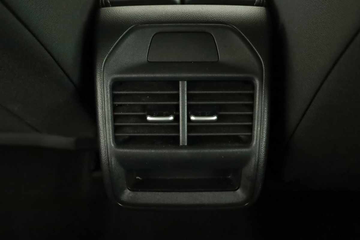volkswagen-passat-variant-2025-hibrido-a-gasolina-1498cc