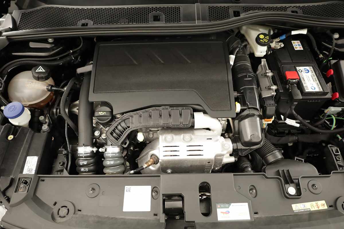 opel-corsa-2025-gasolina-1199cc