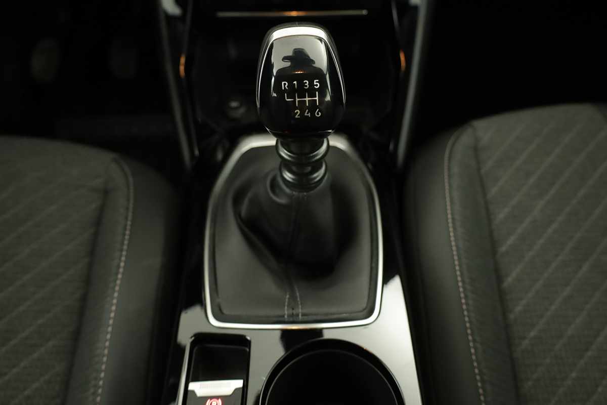 peugeot-208-2025-gasolina-1199cc