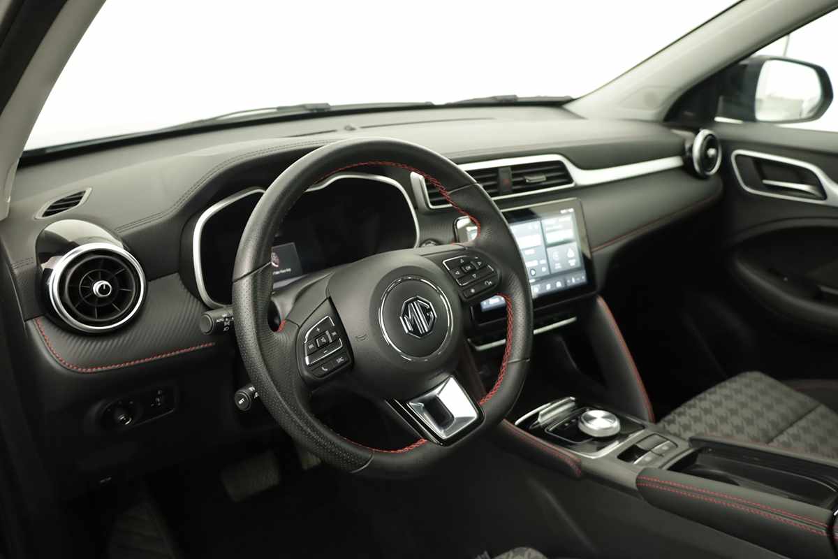 mg-zs-2025-eletrico-0cc