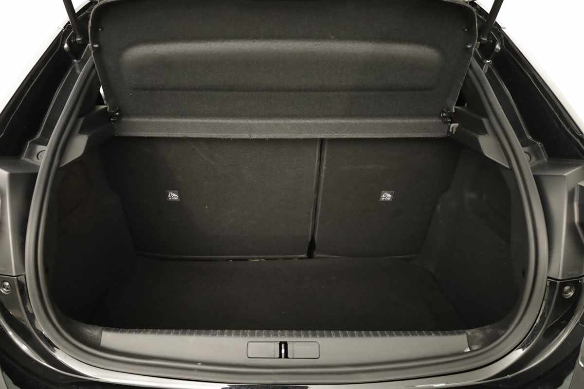 opel-corsa-2025-gasolina-1199cc