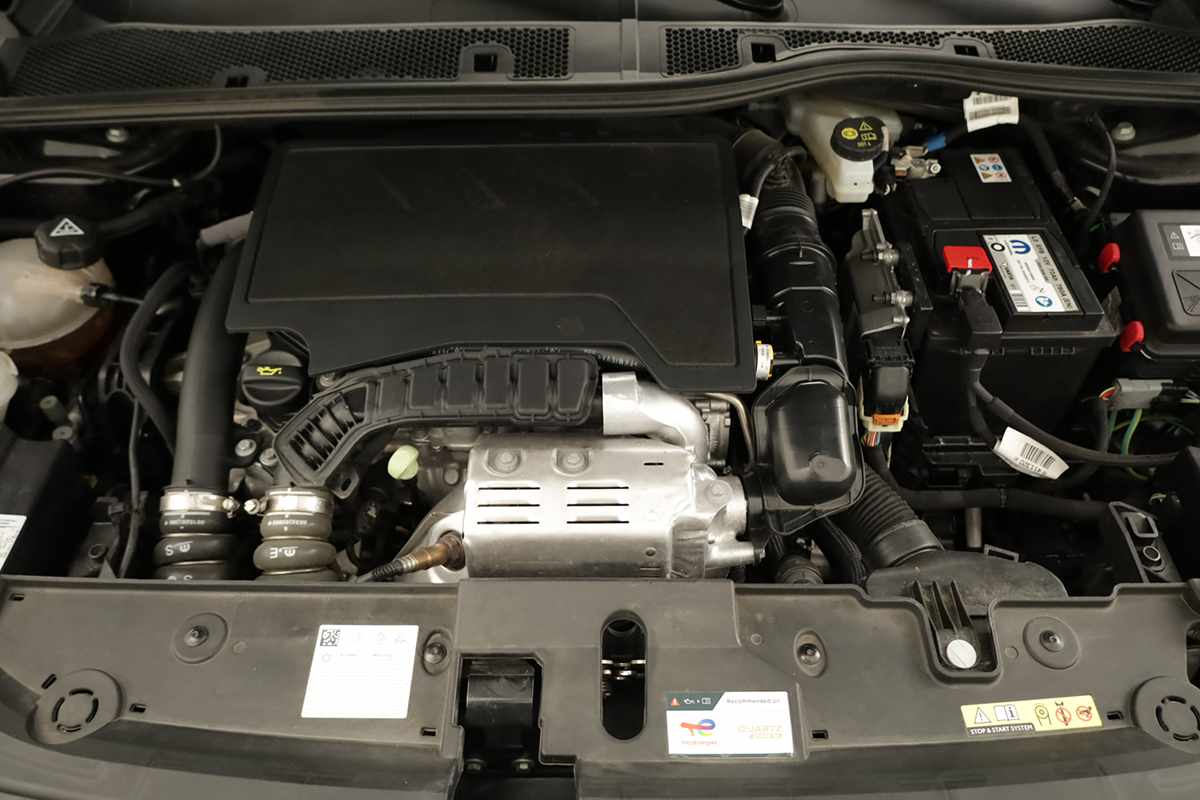 opel-corsa-2025-gasolina-1199cc