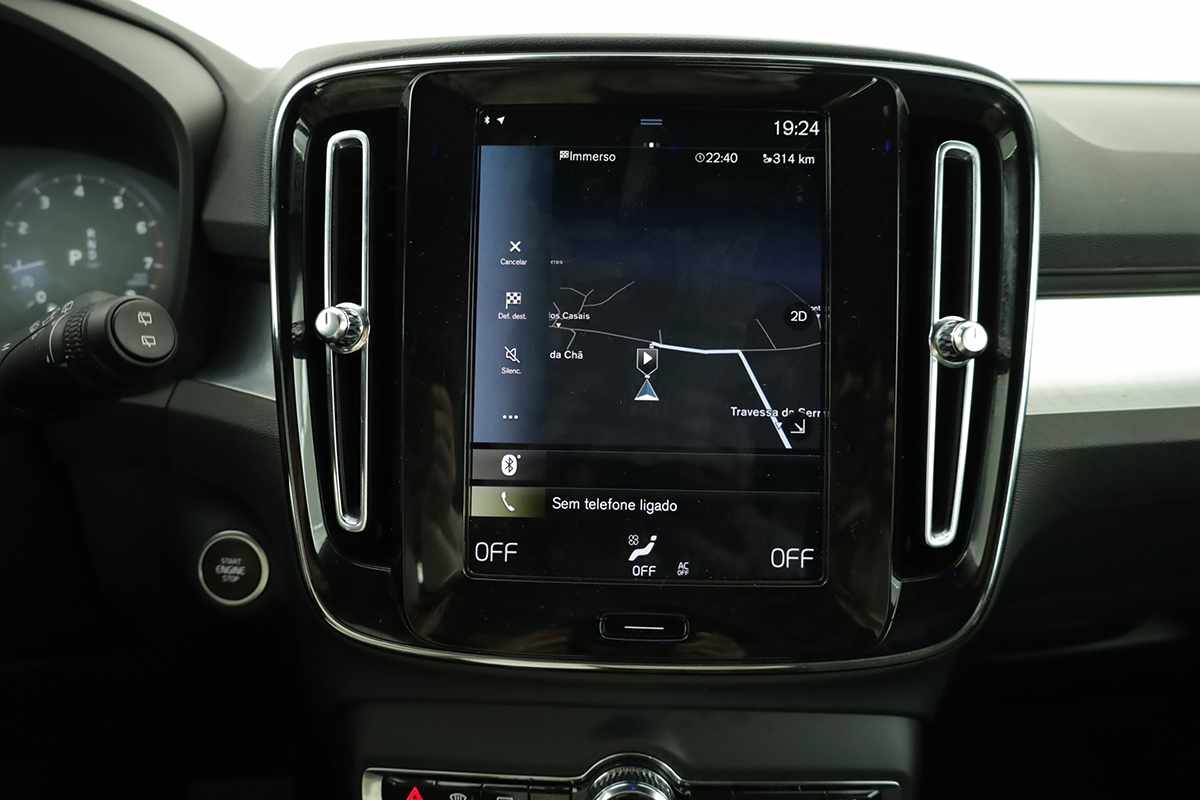 volvo-xc40-2024-gasolina-1477cc