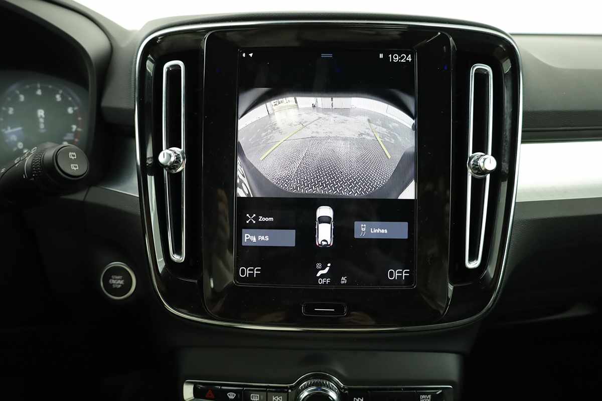volvo-xc40-2024-gasolina-1477cc