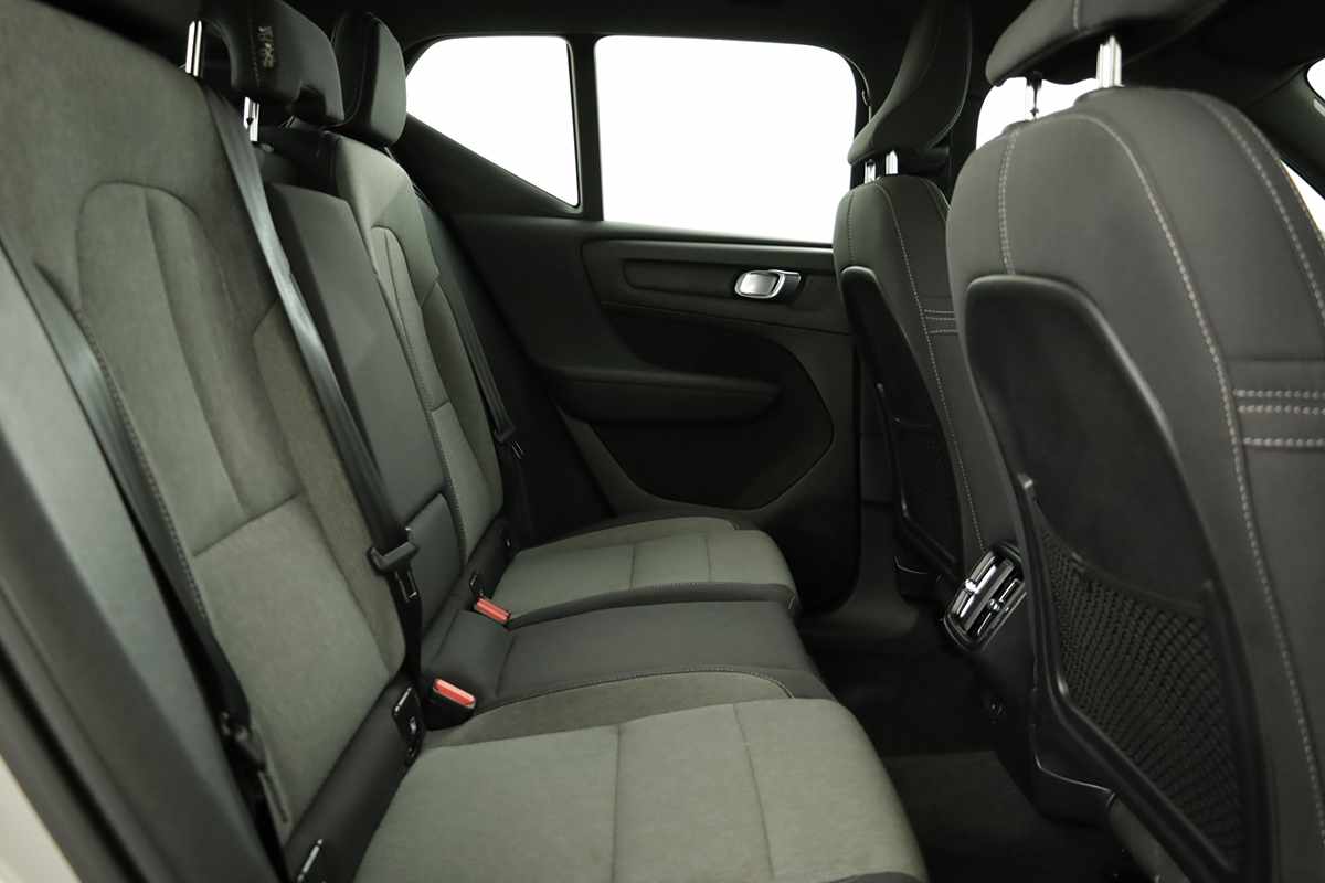 volvo-xc40-2024-gasolina-1477cc