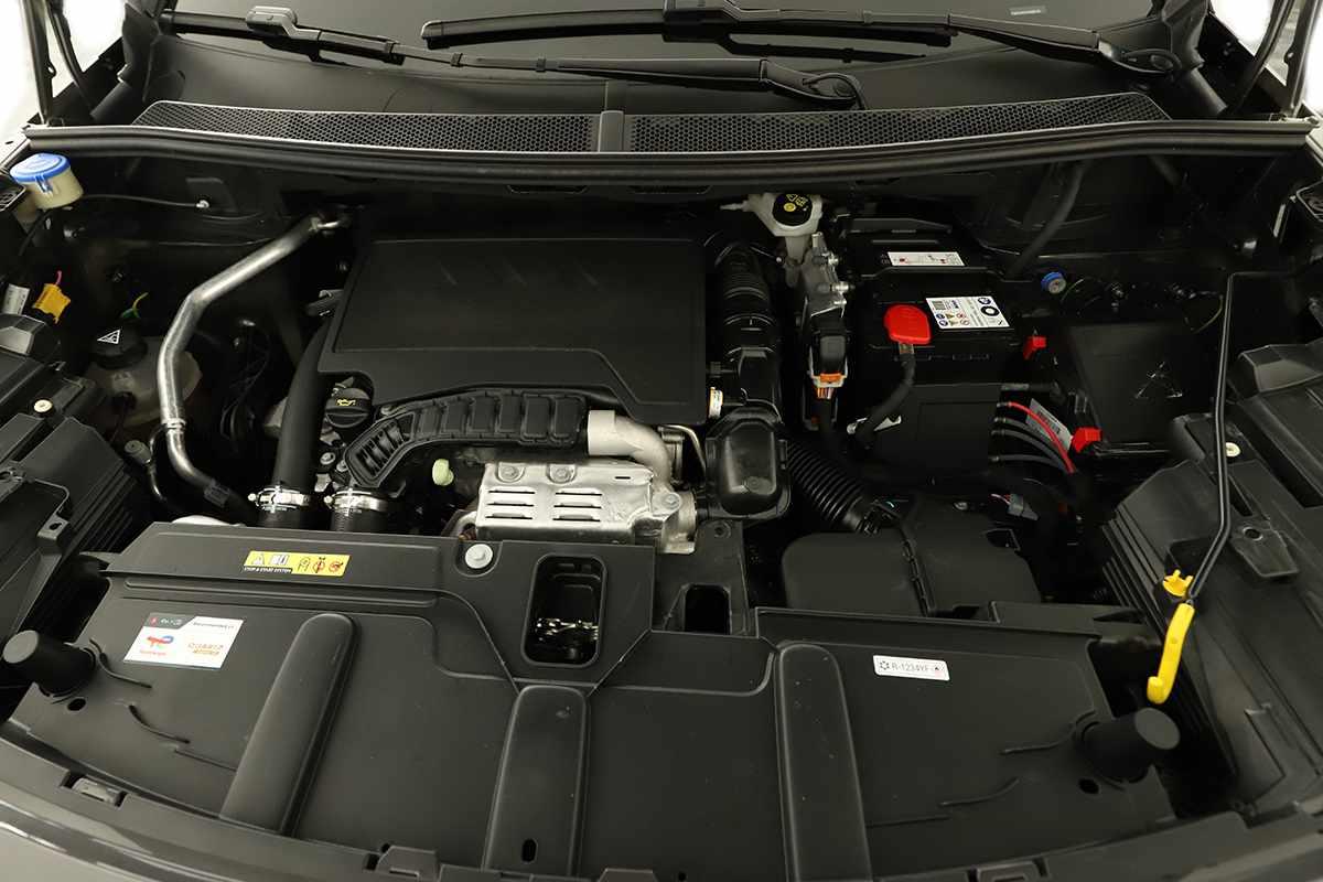 peugeot-3008-2024-gasolina-1199cc