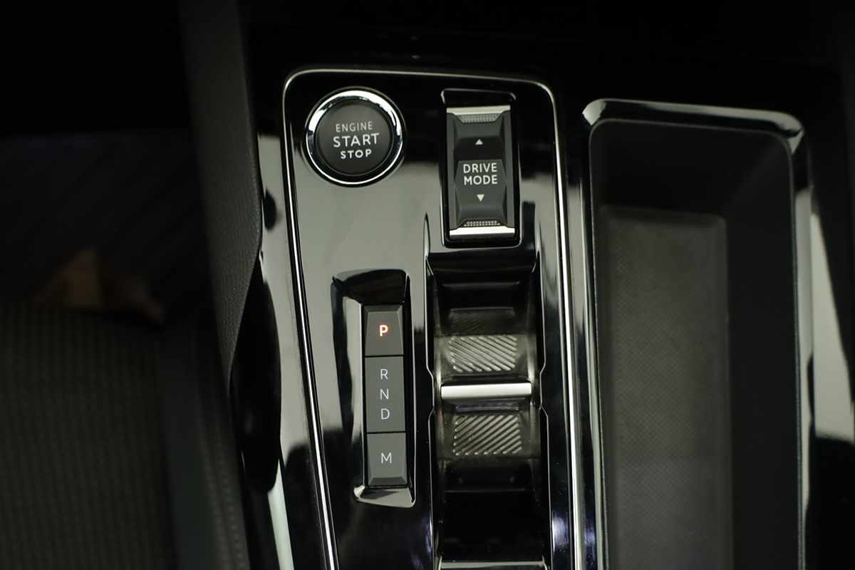 peugeot-3008-2024-gasolina-1199cc