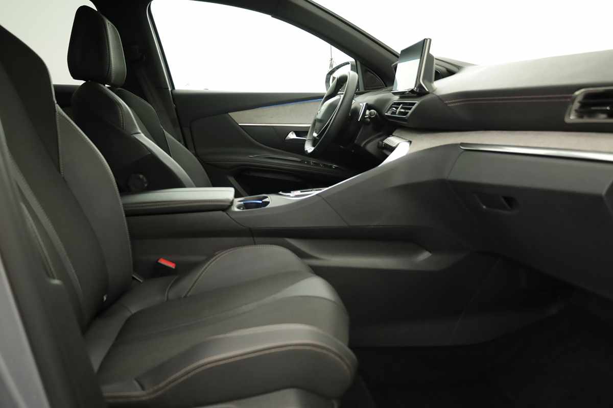 peugeot-3008-2024-gasolina-1199cc