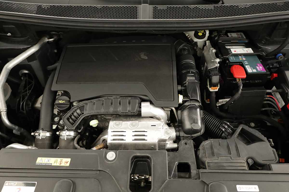peugeot-3008-2024-gasolina-1199cc
