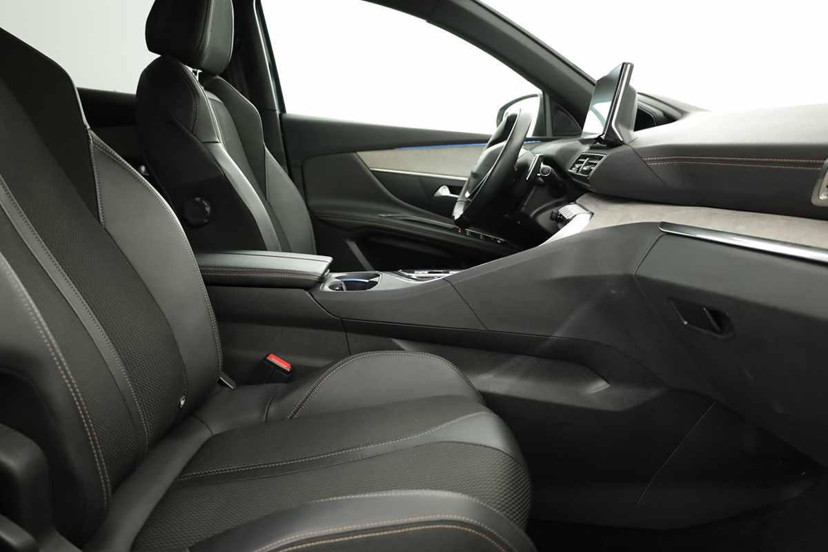 peugeot-3008-2024-gasolina-1199cc