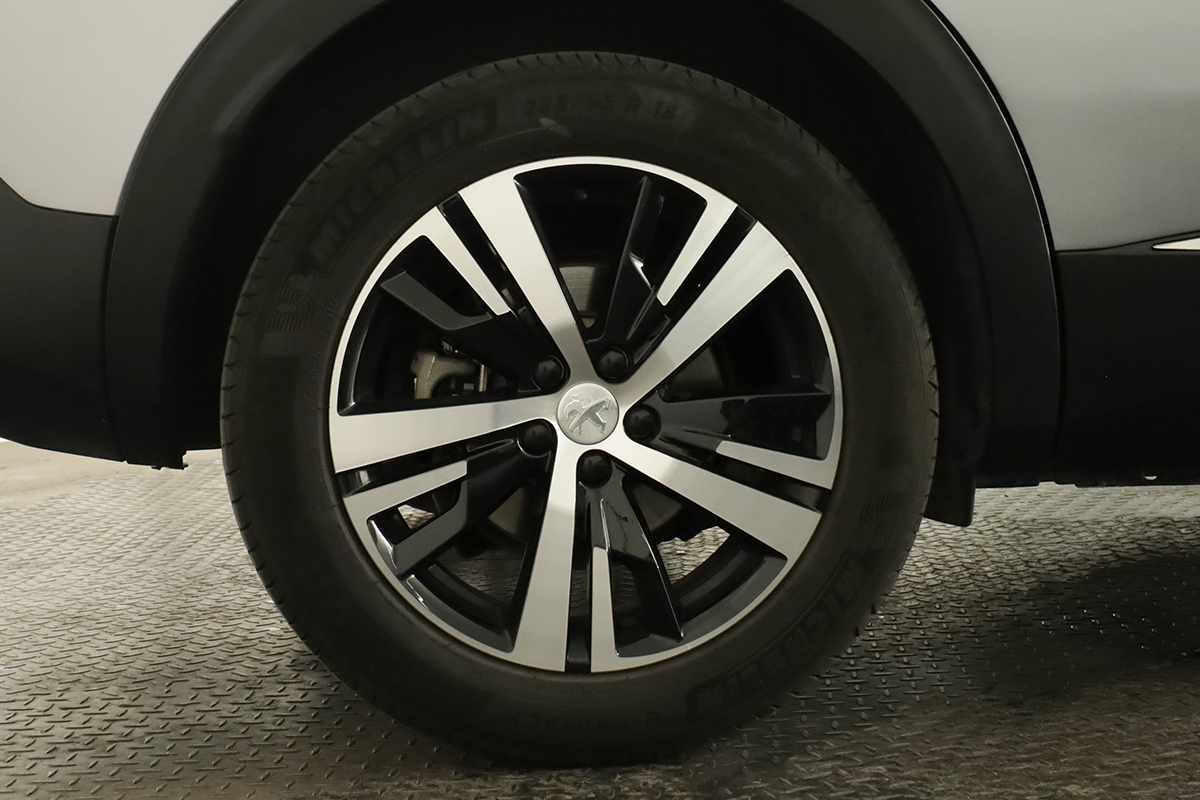 peugeot-3008-2024-gasolina-1199cc