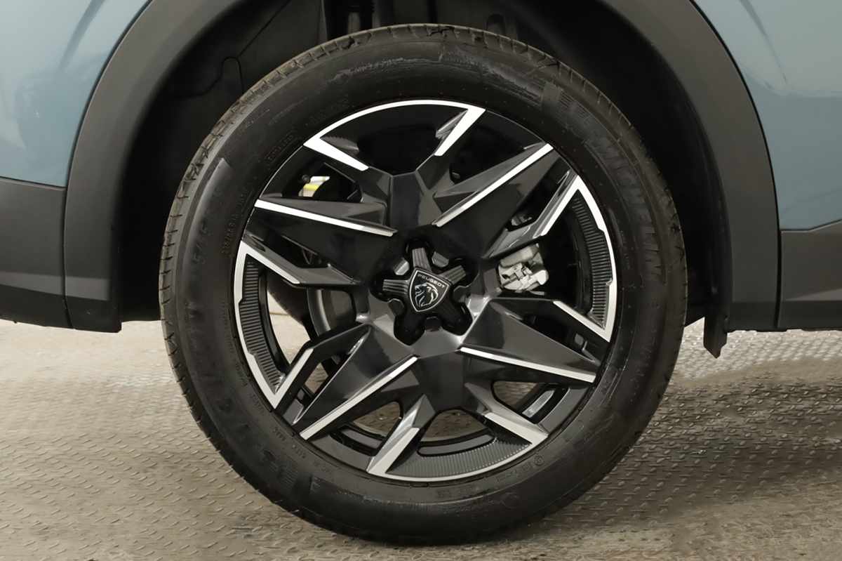 peugeot-3008-2025-gasolina-1199cc