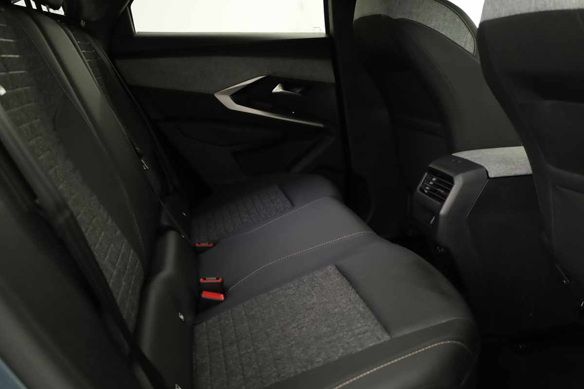 peugeot-3008-2025-gasolina-1199cc