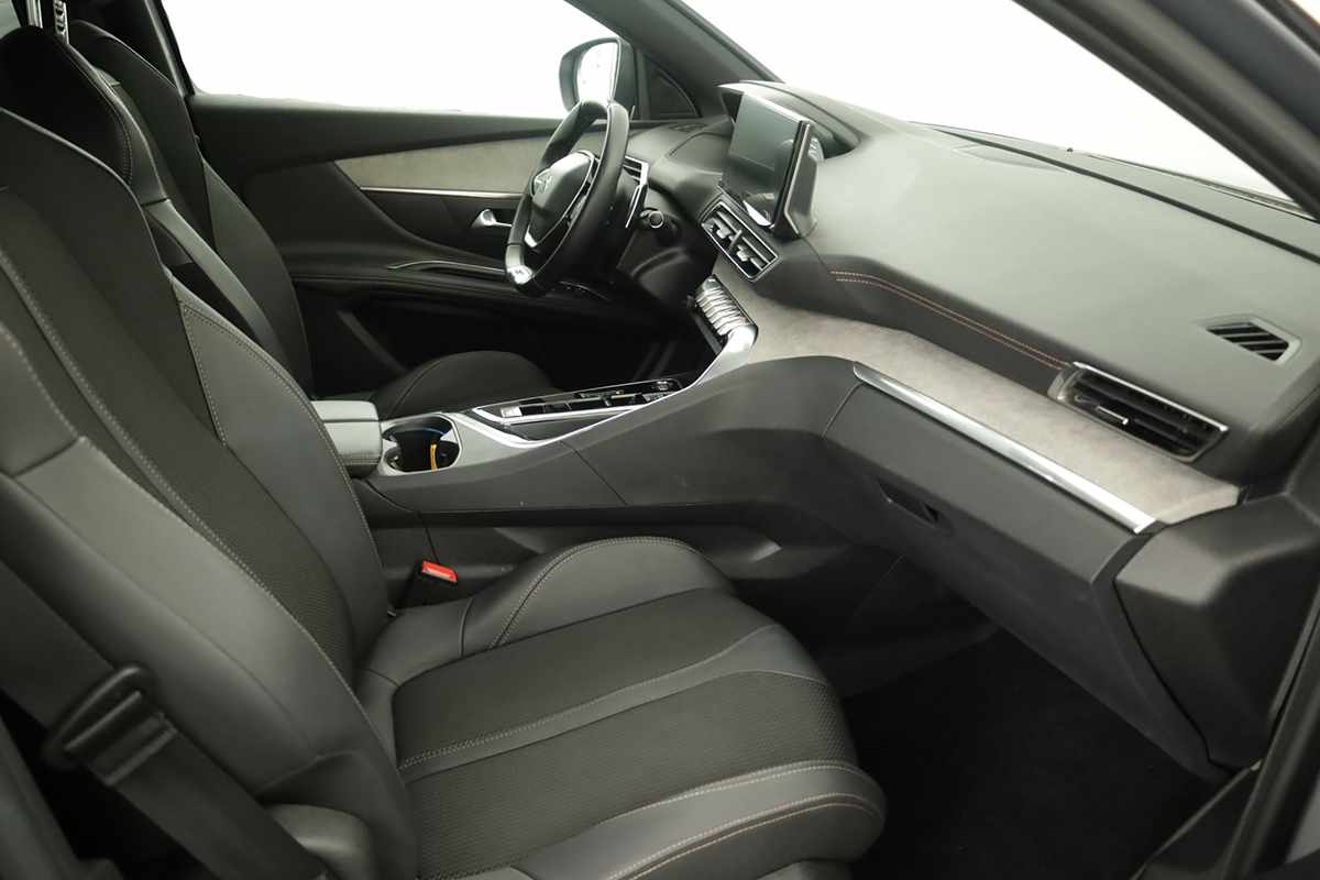 peugeot-3008-2024-gasolina-1199cc