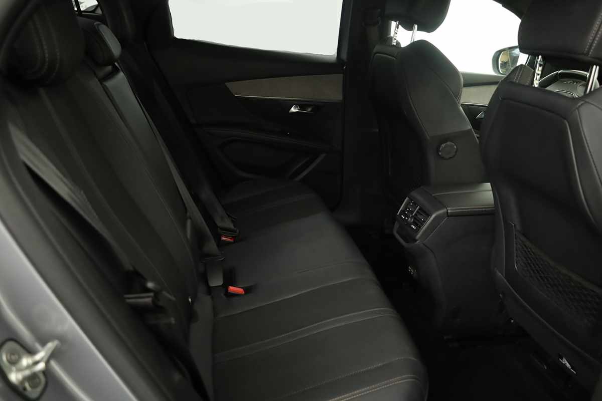 peugeot-3008-2024-gasolina-1199cc