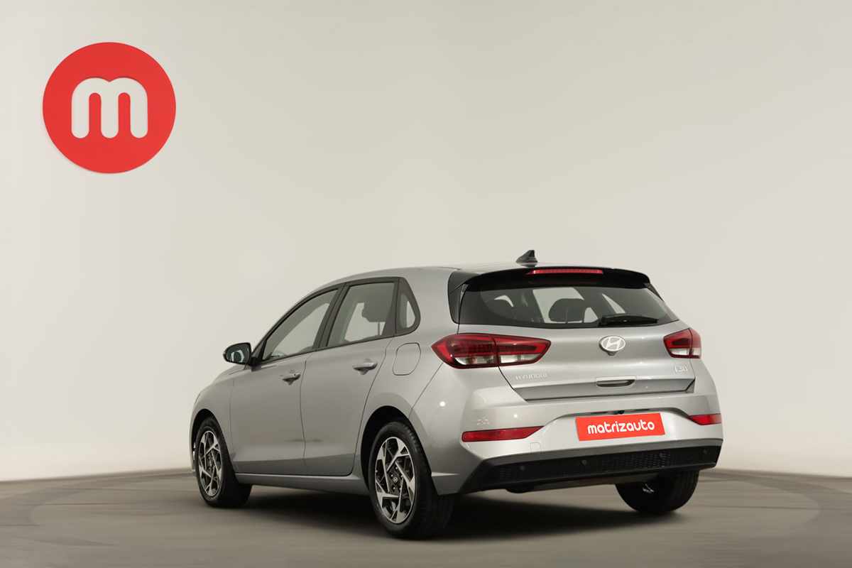 hyundai-i30-2025-gasolina-998cc