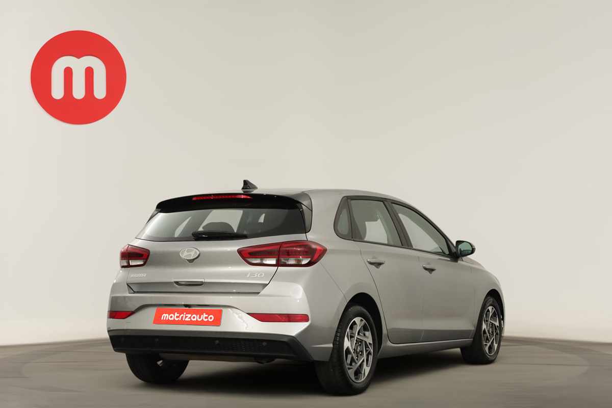 hyundai-i30-2025-gasolina-998cc