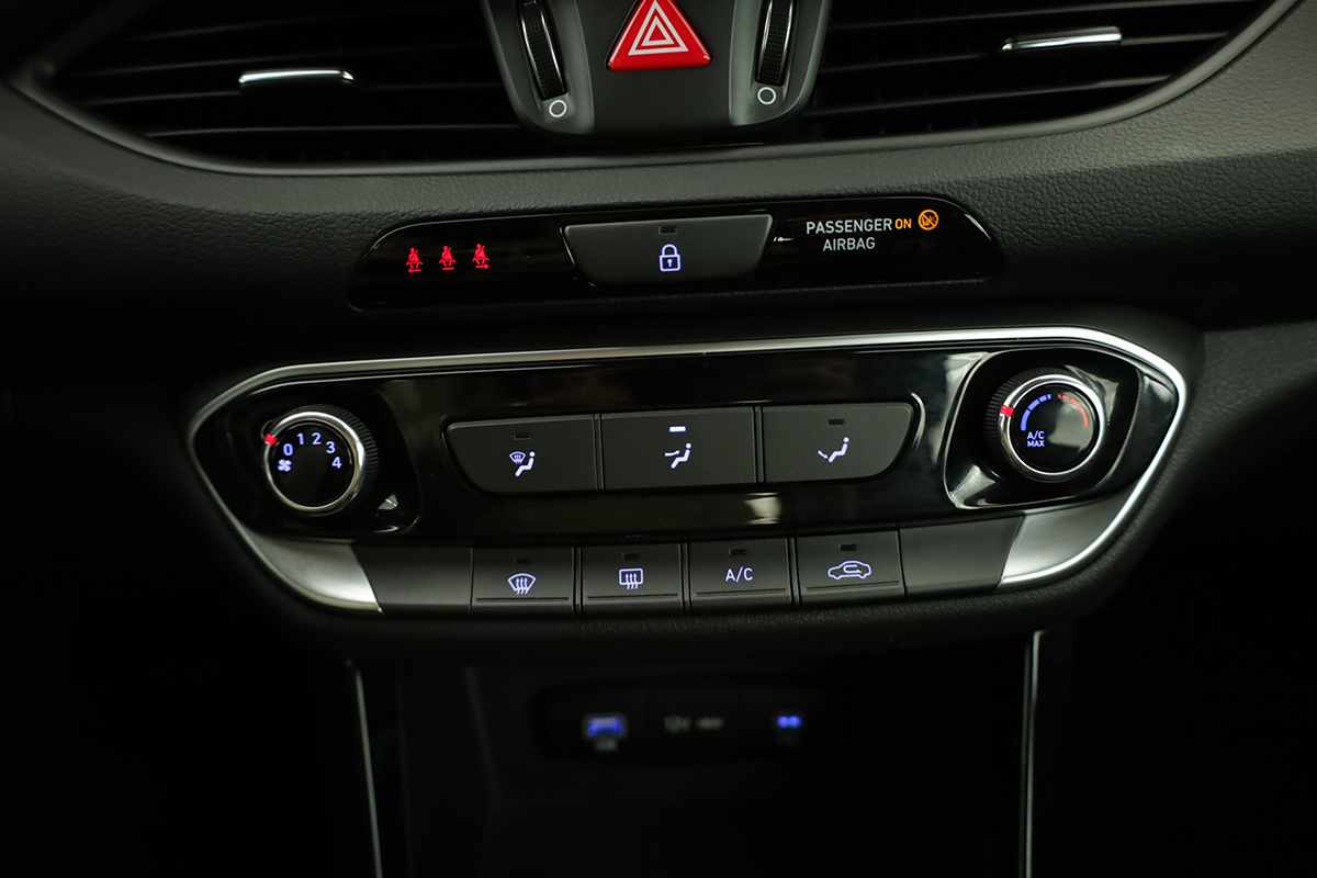 hyundai-i30-2025-gasolina-998cc