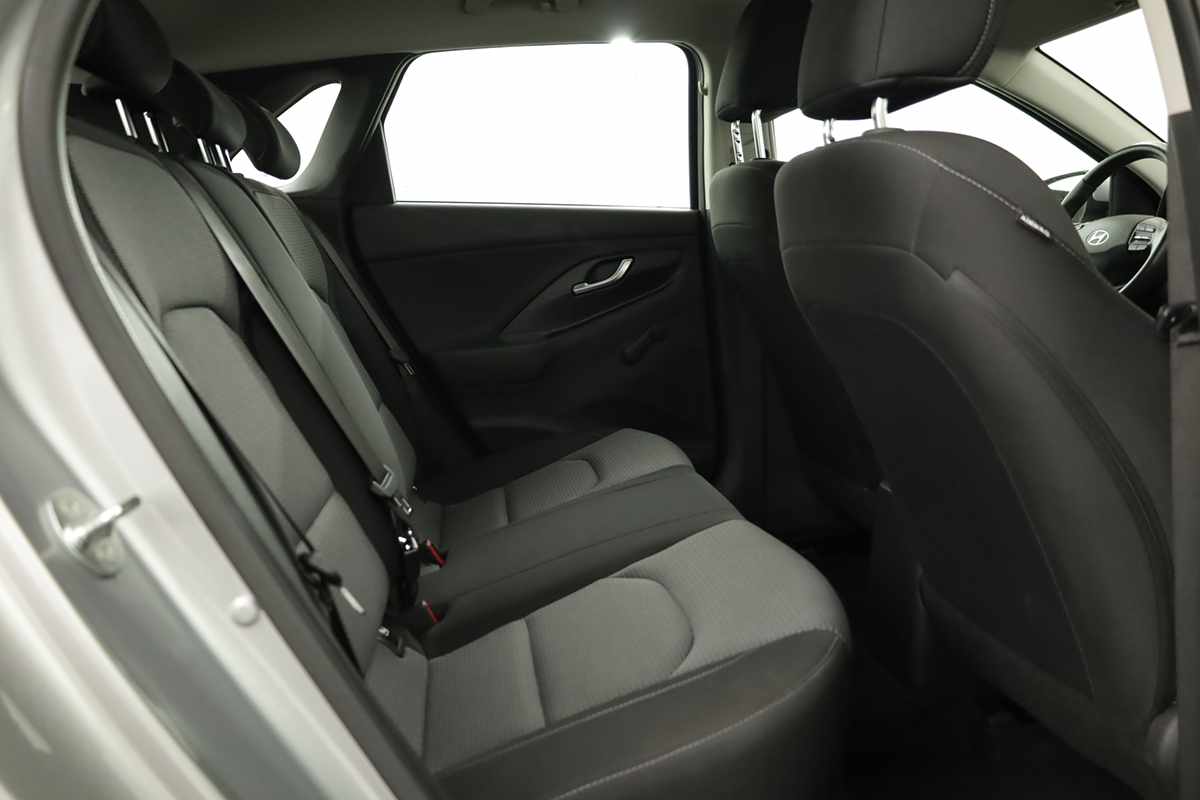 hyundai-i30-2025-gasolina-998cc