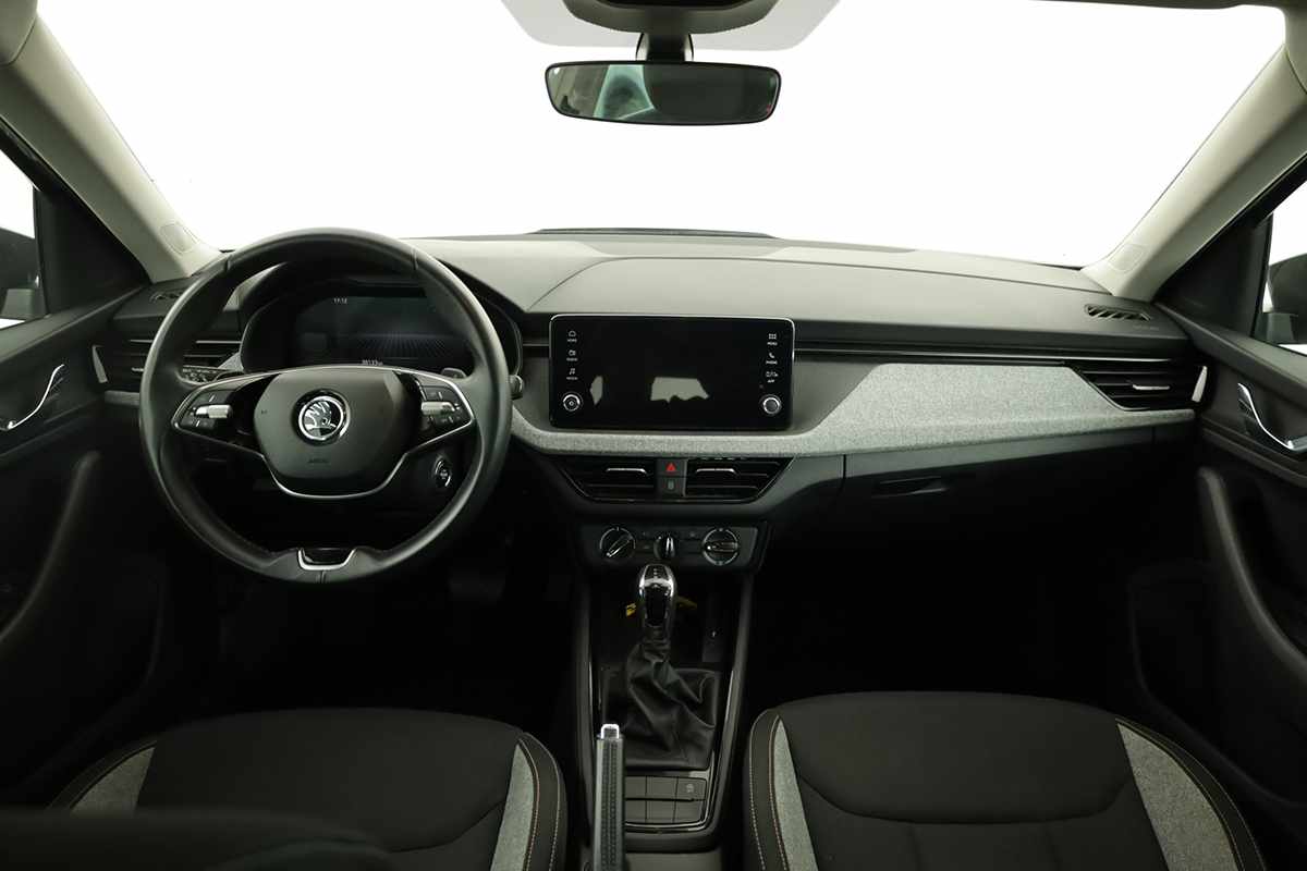 skoda-kamiq-2024-gasolina-999cc