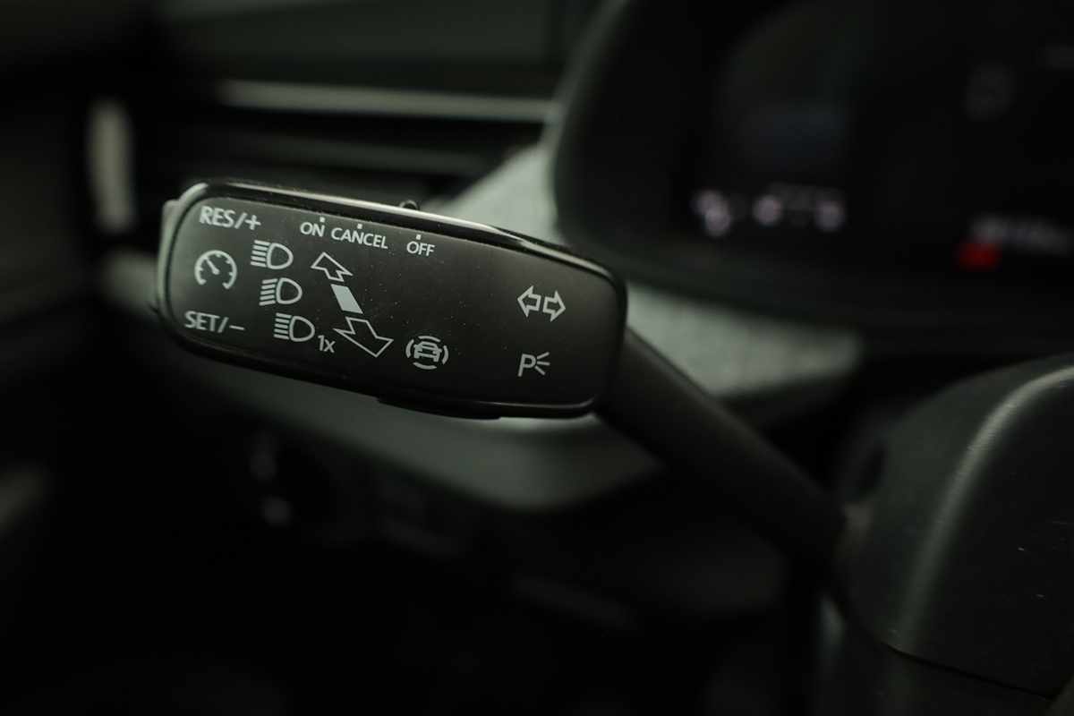 skoda-kamiq-2024-gasolina-999cc